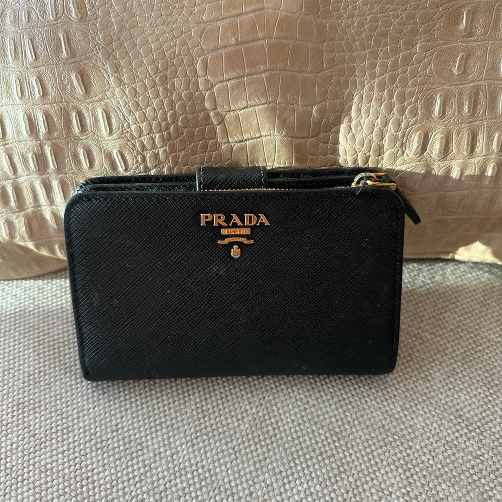 Prada wallet